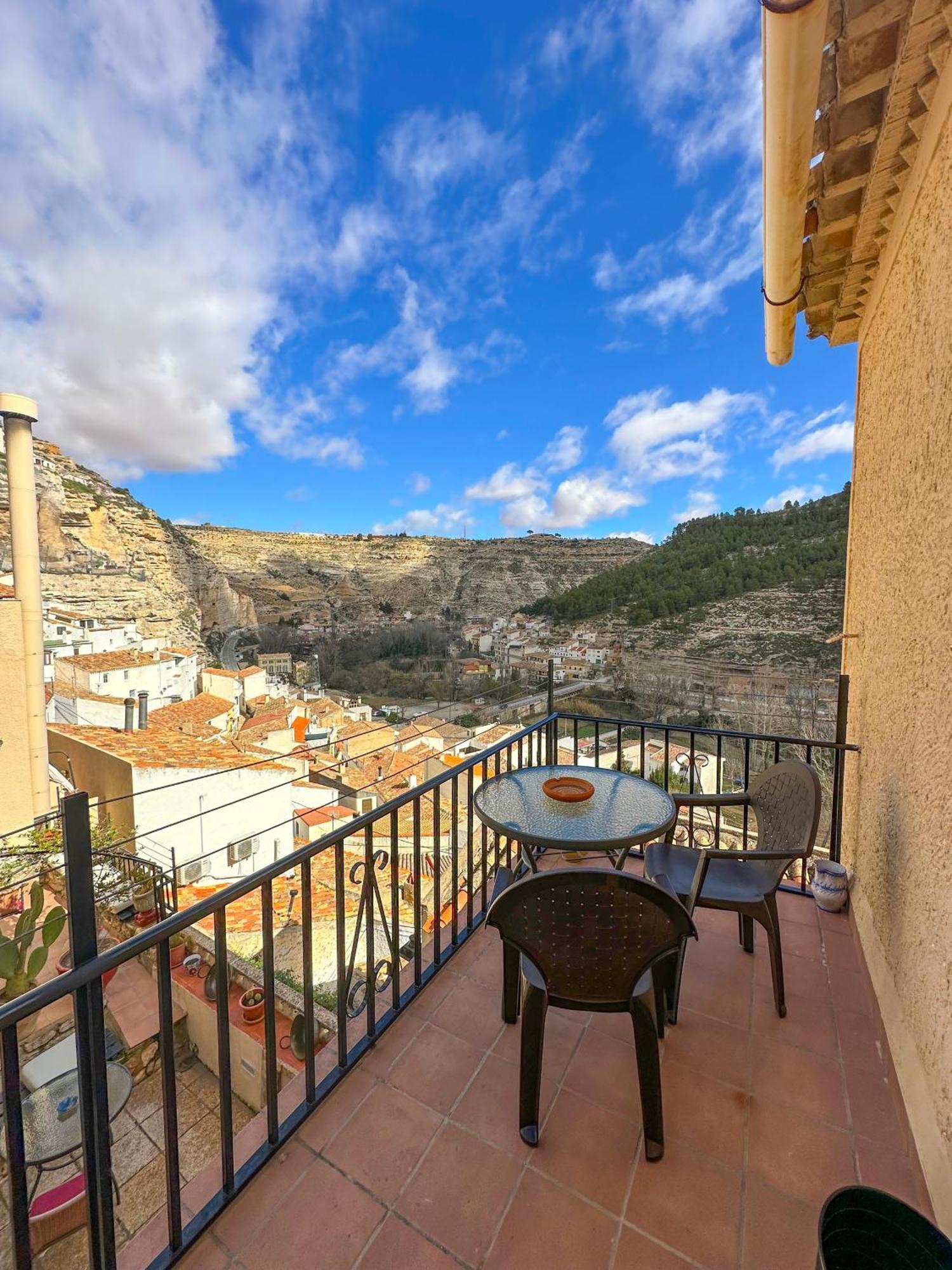 الكالا ديل جوكار Casa Del Juez, Alojamiento Rural Singular الغرفة الصورة